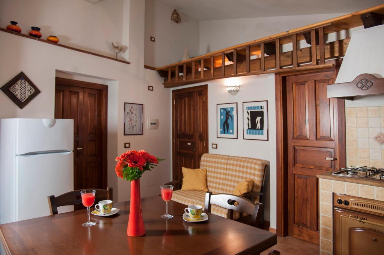 קסטלבונו Mirose'S Holiday Home מראה חיצוני תמונה